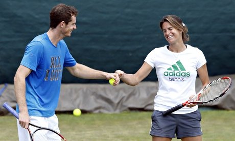 Andy Murray could be better off going it alone, says Virginia Wade