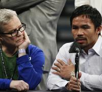 Manny Pacquiao undergoes surgery on injured right shoulder