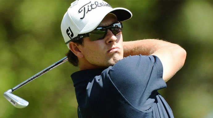 Adam Scott close to No1 ranking after extending lead at Bay Hill