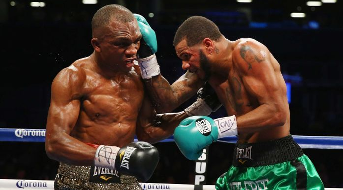 Sakio Bika loses super middleweight title to Anthony Dirrell