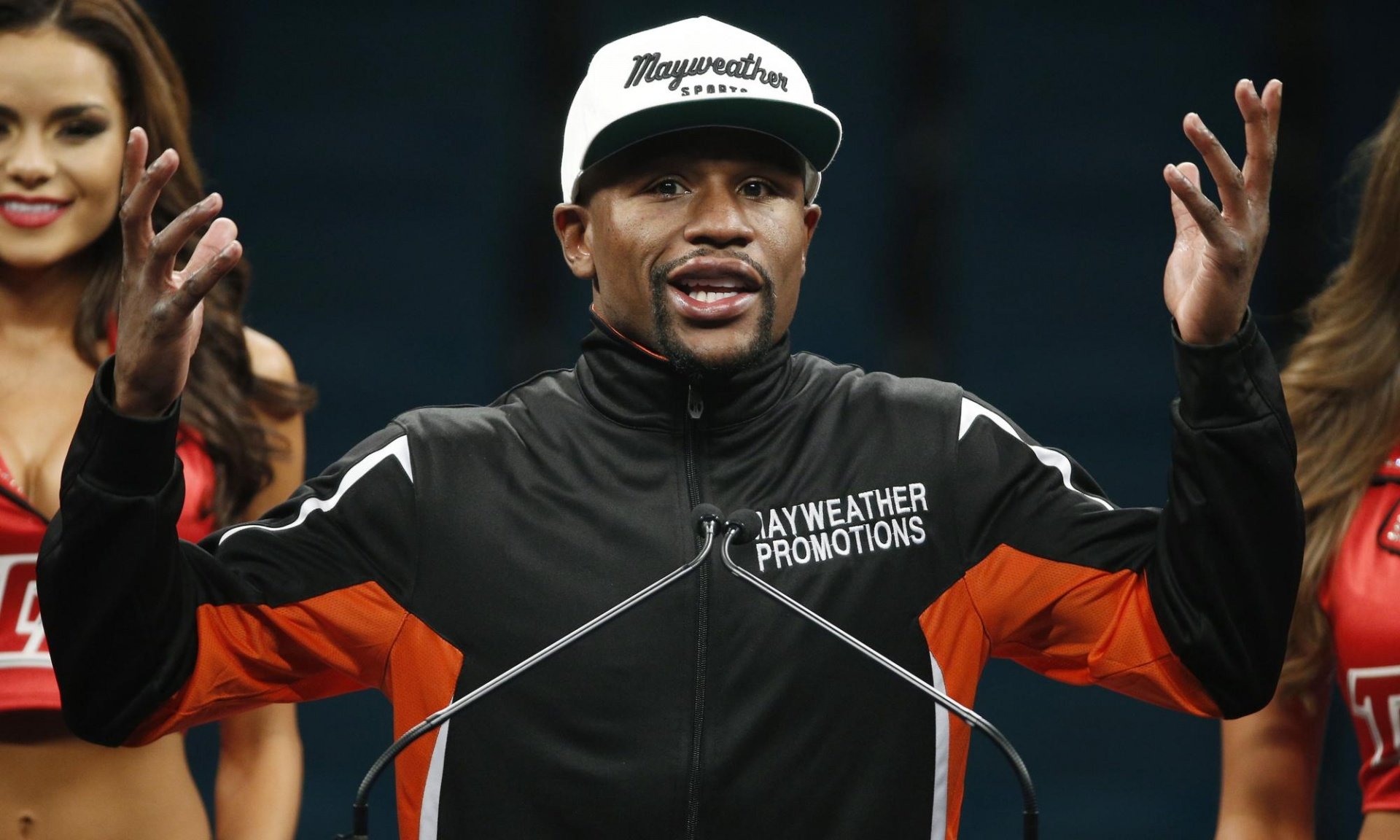 Floyd Mayweather brands Manny Pacquiao a ‘sore loser’ and ‘coward’